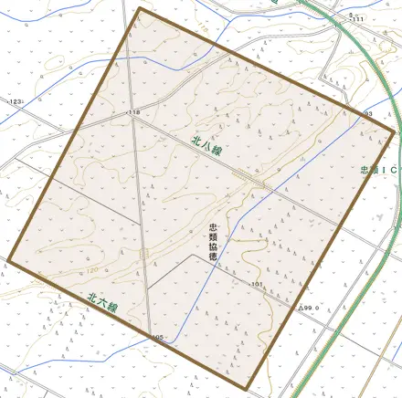 忠類協徳とその周辺の地図。町の範囲を重ねている