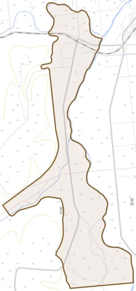 字猿別とその周辺の地図。町の範囲を重ねている