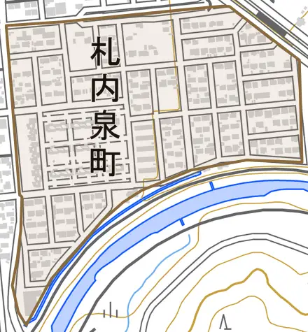 札内泉町とその周辺の地図。町の範囲を重ねている