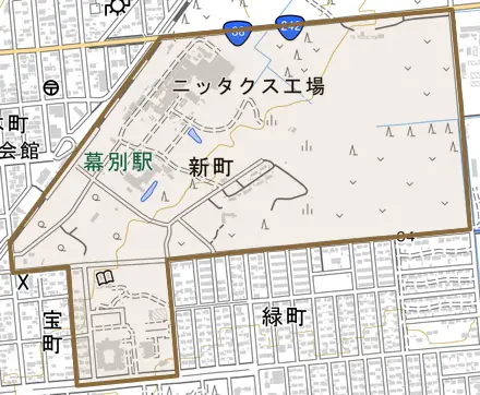 新町とその周辺の地図。町の範囲を重ねている