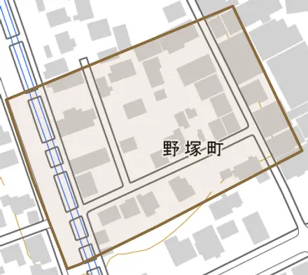 野塚町とその周辺の地図。町の範囲を重ねている