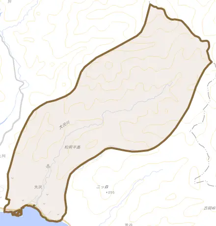 字大沢とその周辺の地図。町の範囲を重ねている