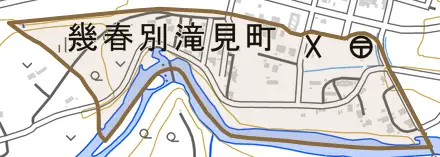 幾春別滝見町とその周辺の地図。町の範囲を重ねている