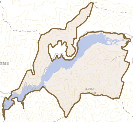 字東鹿越とその周辺の地図。町の範囲を重ねている