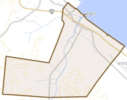元紋別とその周辺の地図。町の範囲を重ねている