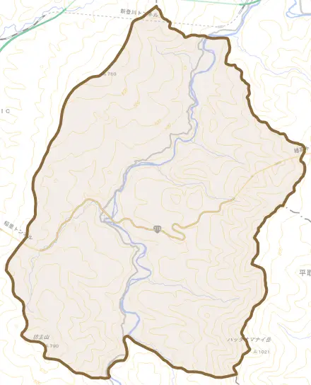 穂別福山とその周辺の地図。町の範囲を重ねている