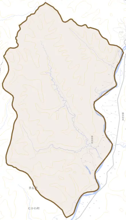 穂別豊田とその周辺の地図。町の範囲を重ねている