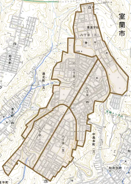 八丁平とその周辺の地図。町の範囲を重ねている