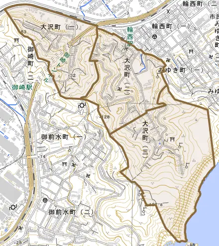 大沢町とその周辺の地図。町の範囲を重ねている