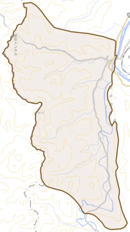 字安川とその周辺の地図。町の範囲を重ねている