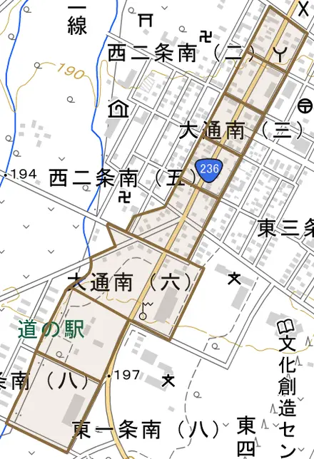 大通南とその周辺の地図。町の範囲を重ねている