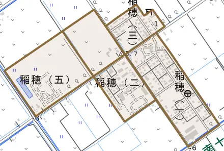 稲穂とその周辺の地図。町の範囲を重ねている