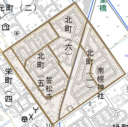 北町とその周辺の地図。町の範囲を重ねている