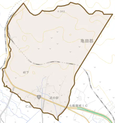 字峠下とその周辺の地図。町の範囲を重ねている