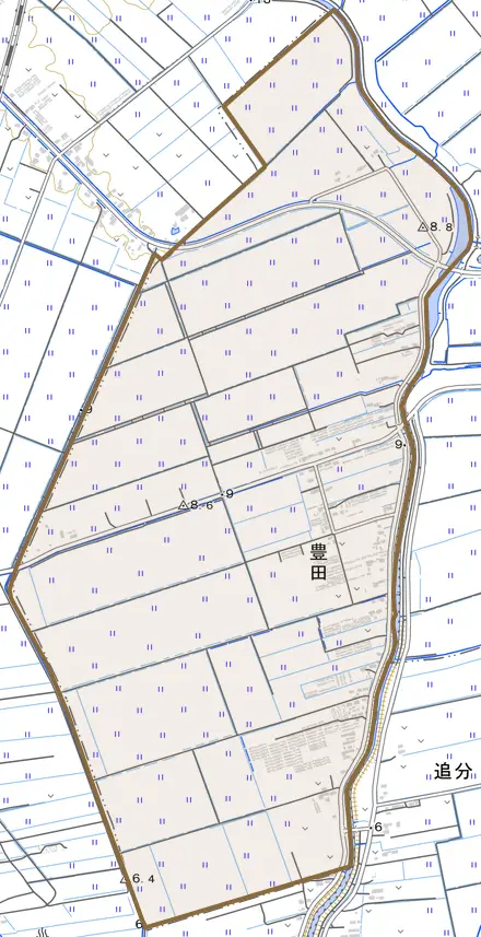 字豊田とその周辺の地図。町の範囲を重ねている