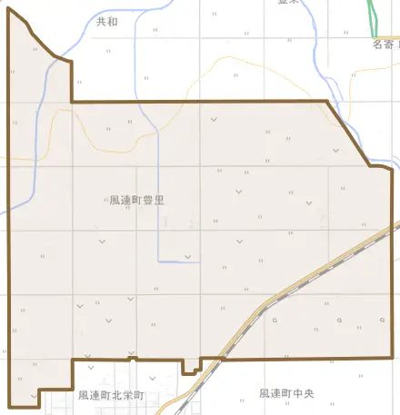 風連町字豊里とその周辺の地図。町の範囲を重ねている