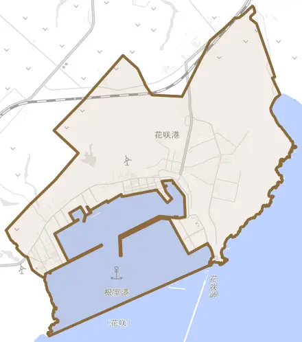 花咲港とその周辺の地図。町の範囲を重ねている