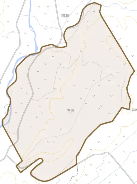 字万世とその周辺の地図。町の範囲を重ねている