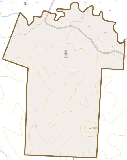 字豊里とその周辺の地図。町の範囲を重ねている
