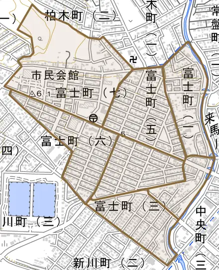 富士町とその周辺の地図。町の範囲を重ねている