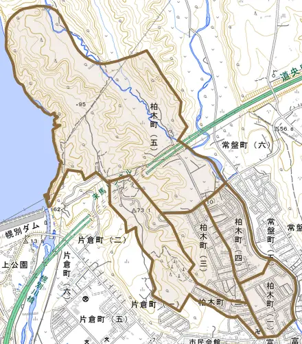 柏木町とその周辺の地図。町の範囲を重ねている