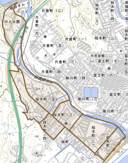 桜木町とその周辺の地図。町の範囲を重ねている