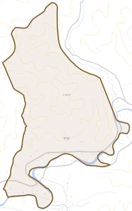 平和とその周辺の地図。町の範囲を重ねている