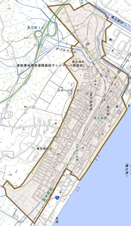 字長万部とその周辺の地図。町の範囲を重ねている