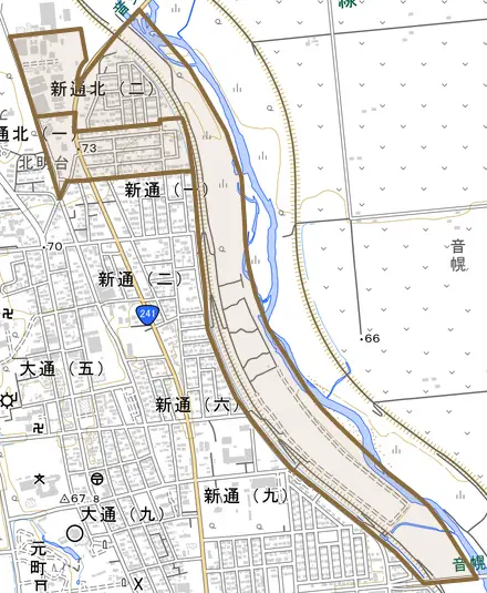 新通北とその周辺の地図。町の範囲を重ねている