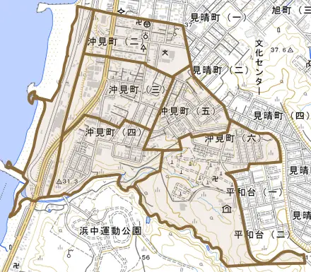 沖見町とその周辺の地図。町の範囲を重ねている