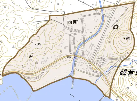 西町とその周辺の地図。町の範囲を重ねている