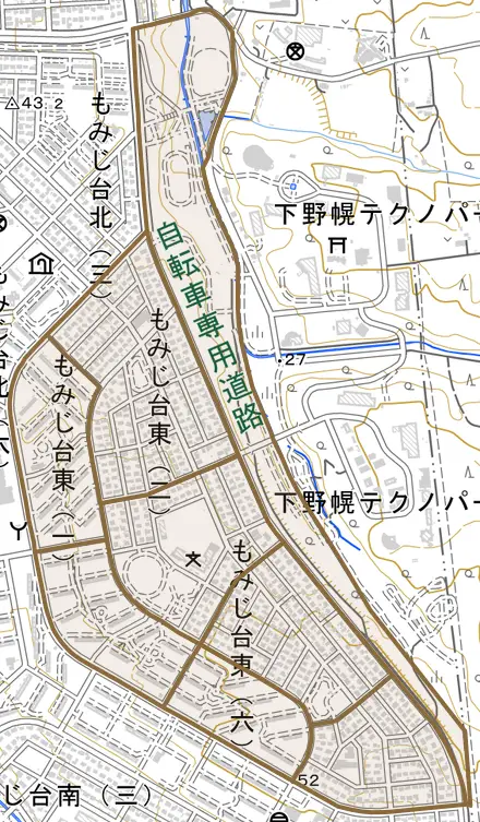もみじ台東とその周辺の地図。町の範囲を重ねている