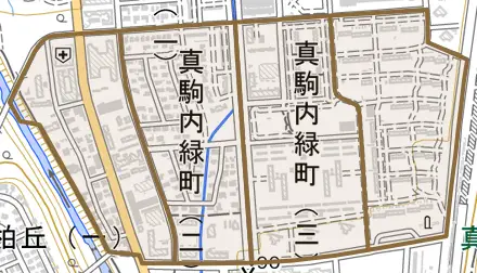 真駒内緑町とその周辺の地図。町の範囲を重ねている