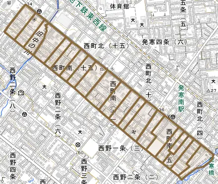 西町南とその周辺の地図。町の範囲を重ねている