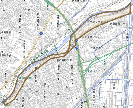 米里とその周辺の地図。町の範囲を重ねている