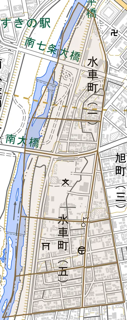 水車町とその周辺の地図。町の範囲を重ねている