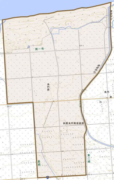 字朱円西とその周辺の地図。町の範囲を重ねている