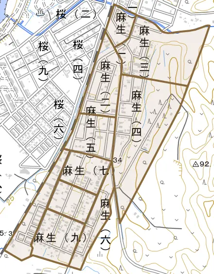 麻生とその周辺の地図。町の範囲を重ねている