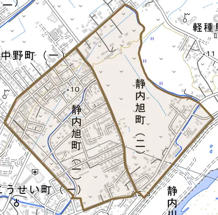静内旭町とその周辺の地図。町の範囲を重ねている