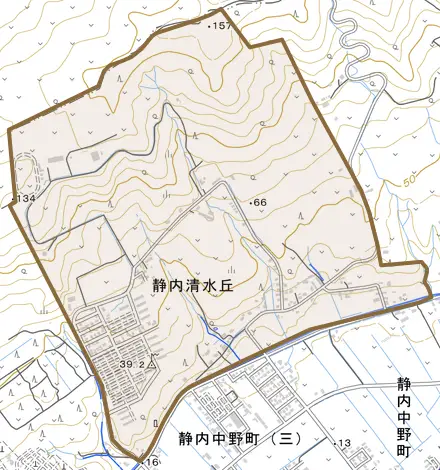 静内清水丘とその周辺の地図。町の範囲を重ねている