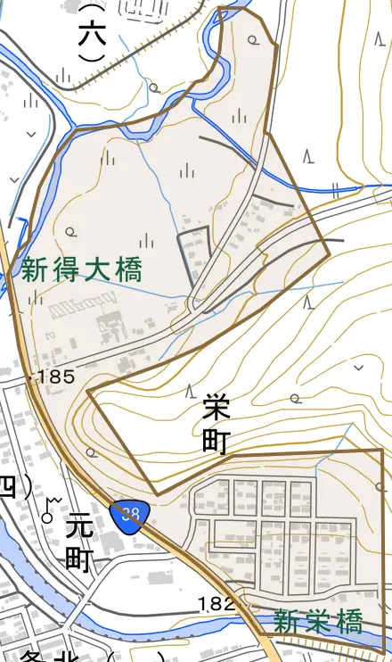 栄町とその周辺の地図。町の範囲を重ねている