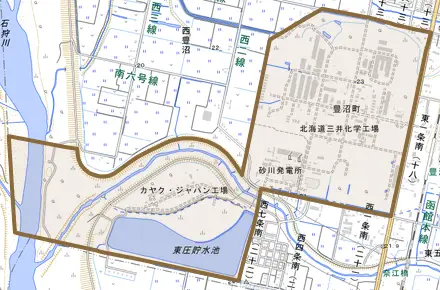 豊沼町とその周辺の地図。町の範囲を重ねている