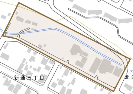 北通とその周辺の地図。町の範囲を重ねている