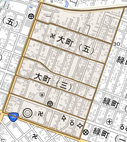 大町とその周辺の地図。町の範囲を重ねている