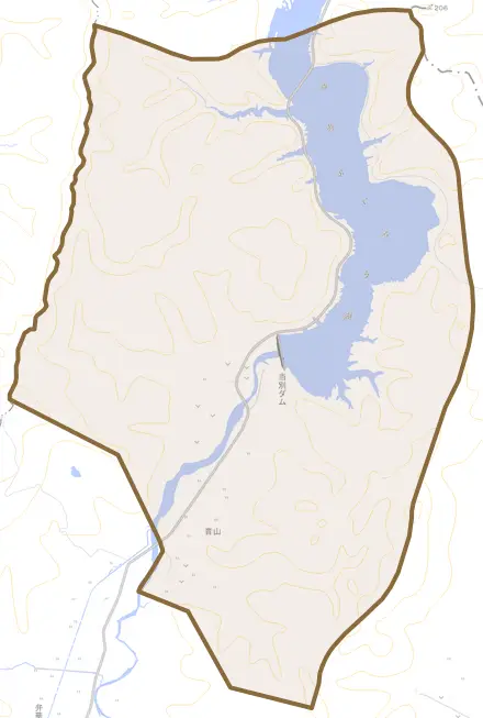 字青山とその周辺の地図。町の範囲を重ねている