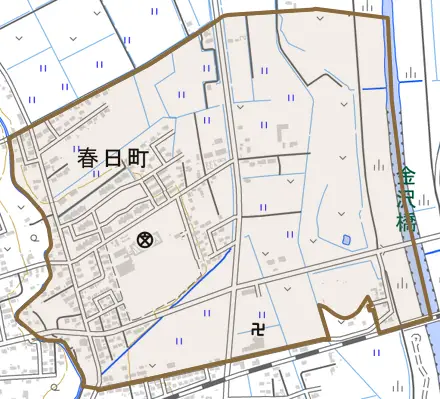 春日町とその周辺の地図。町の範囲を重ねている