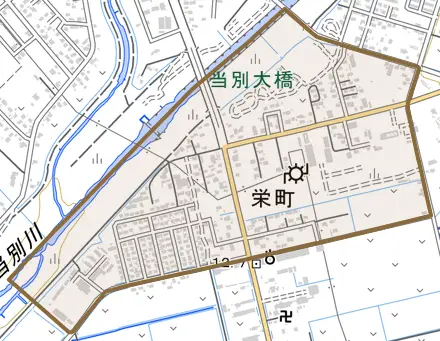 栄町とその周辺の地図。町の範囲を重ねている