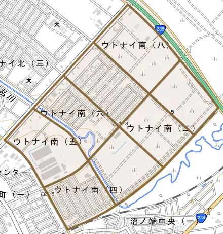 ウトナイ南とその周辺の地図。町の範囲を重ねている