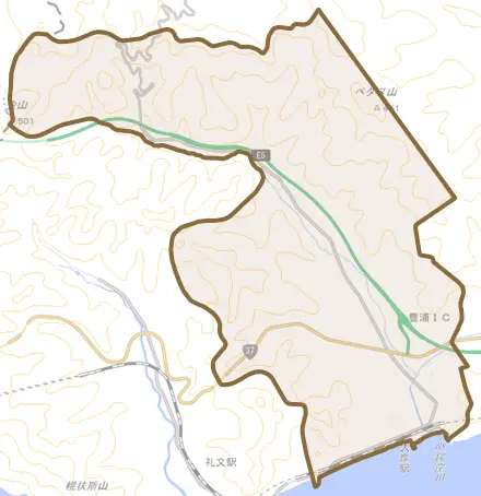 字大岸とその周辺の地図。町の範囲を重ねている