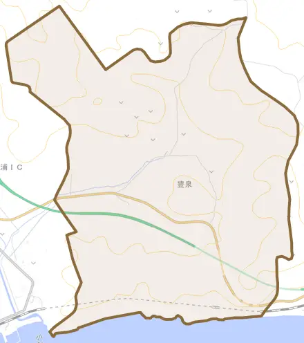 字豊泉とその周辺の地図。町の範囲を重ねている